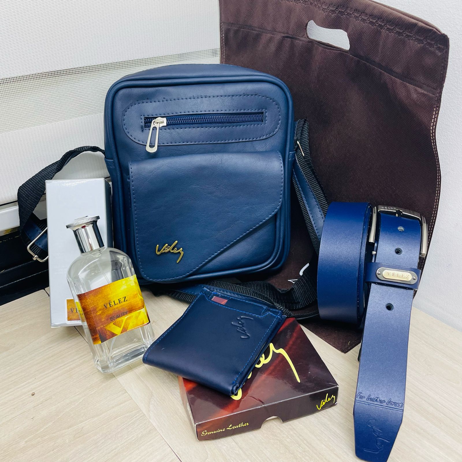 TRIO VÉLEZ INCLUYE PERFUME VELEZ