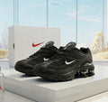 NIKE SHOX SUPREME